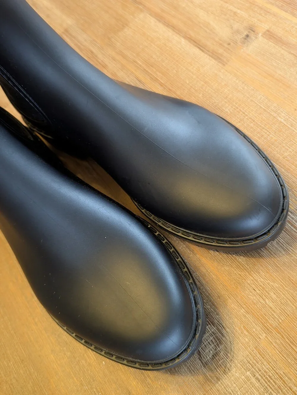 Verbenas Gaudi Black Rubber Chelsea Rain Boots w/ Glitter- Size EU 38 / US 7.